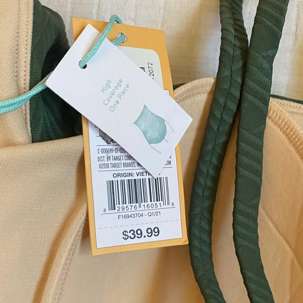 KONA SOL Forest Green Textured One-Piece Swimsuit - Picture 5 of 8